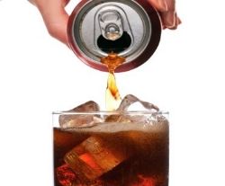 Bahaya minuman bersoda bagi tubuh