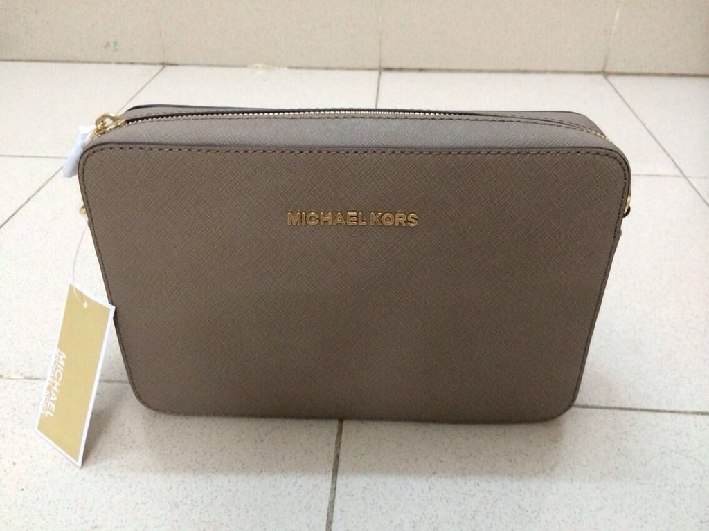 Giỏ xách Satchel,Hamilton,Sutton Của Michael Kors hàng Authentic thanh lý đồng giá - 14