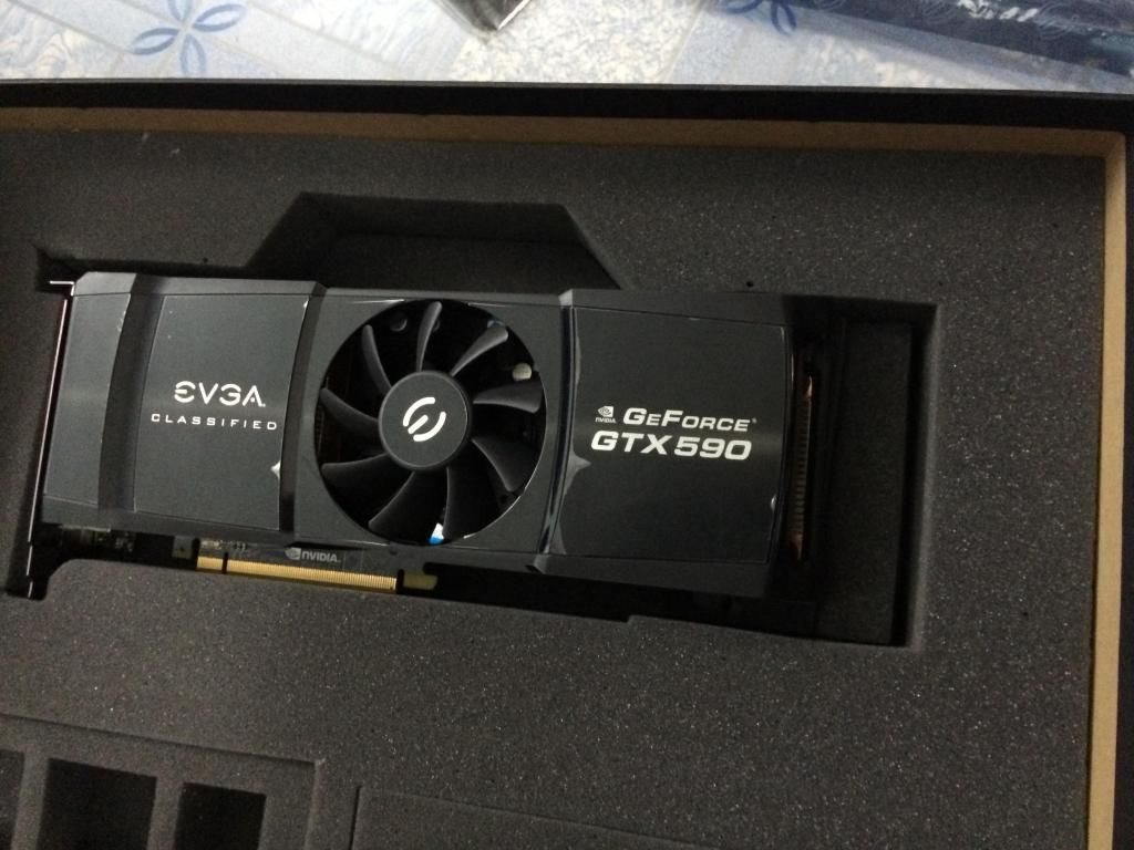 Thanh lý hàng khủng card EVGA GTX 590, Nguồn Seasonic 1250W, Corsair H80i,..linh tinh