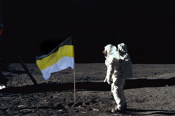 Russian_moon_landing_zps6357939e.jpg