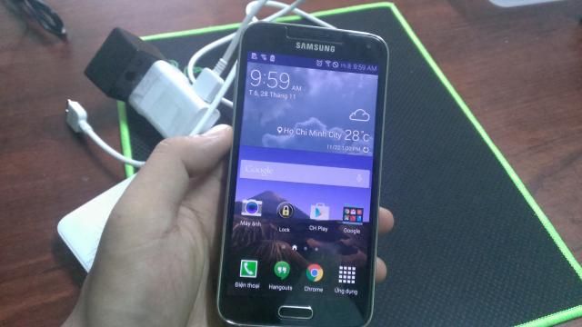 Bán Galaxy S5 màu xanh cực đẹp - 2