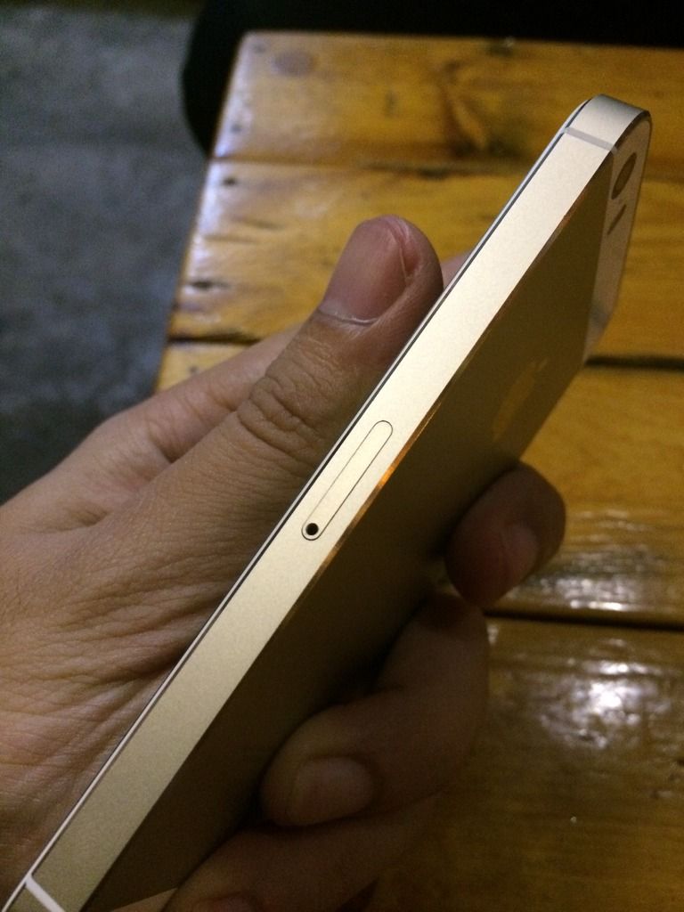 iPhone 5s lock gold T-mobile giá tốt cho ae - 1