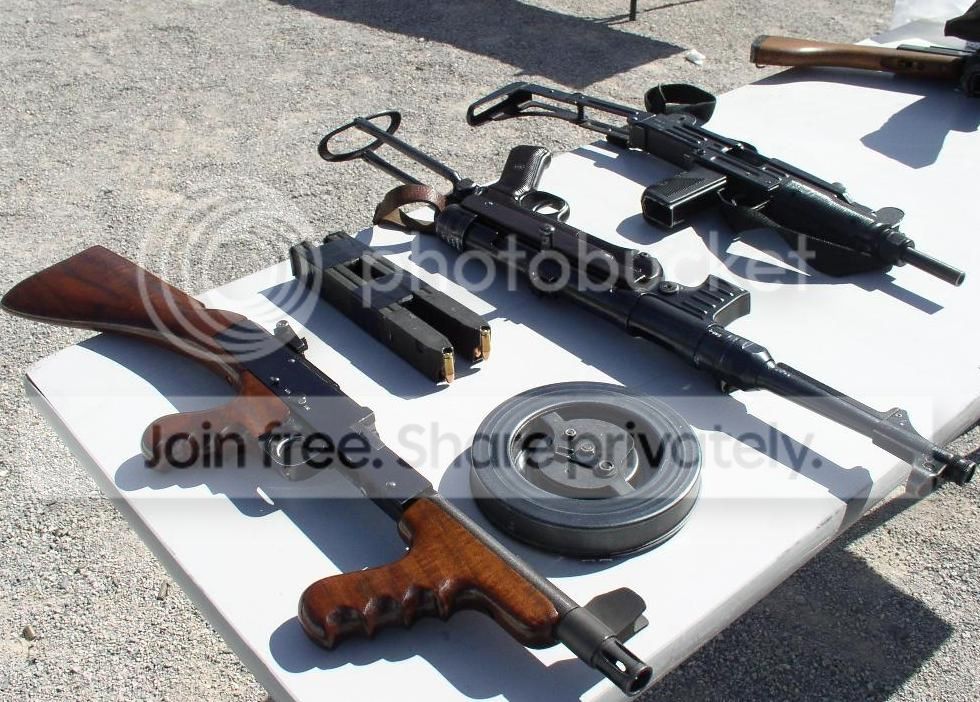 guns_zps8629000e.jpg